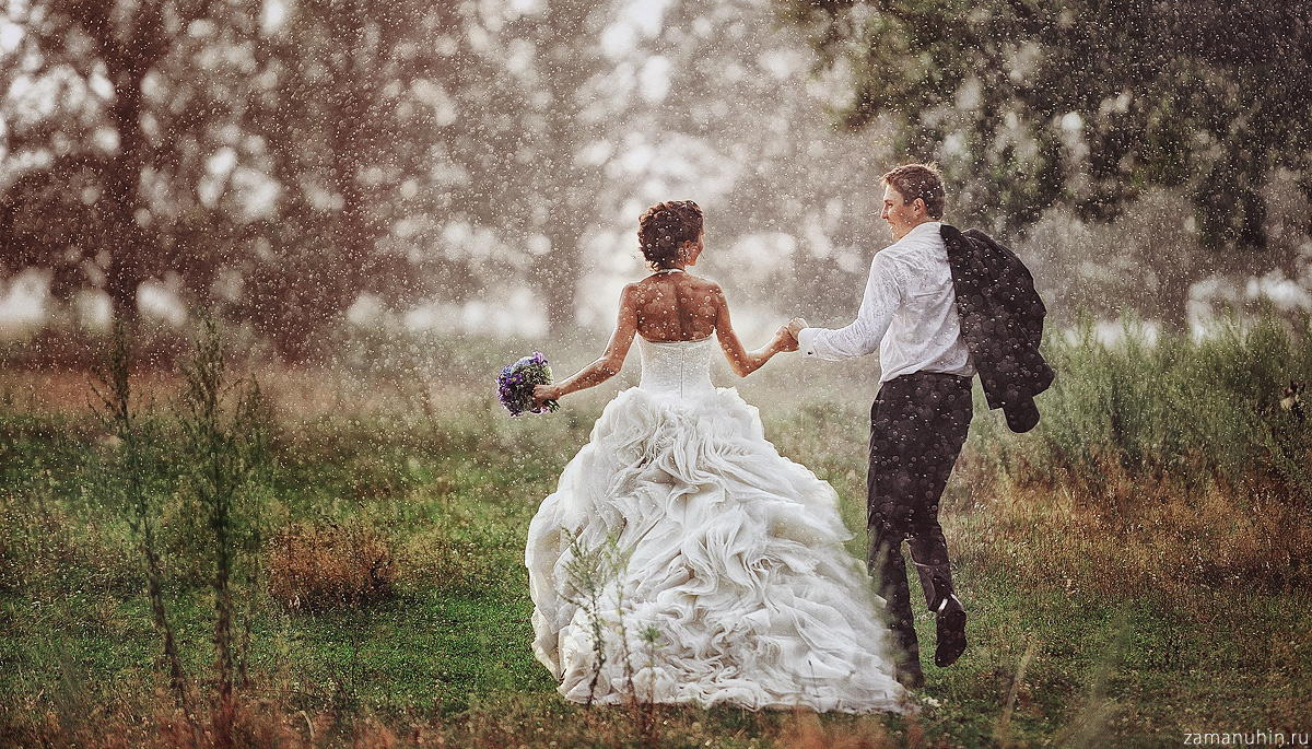 Tips to add some fun to your wedding photography